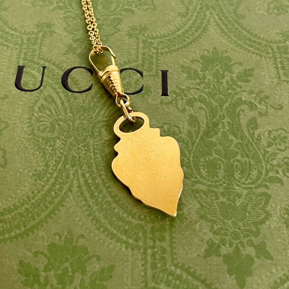 Vintage Gucci Charm Pendant Necklace | Vintage GG Pendant Necklace - Picture 4 of 6